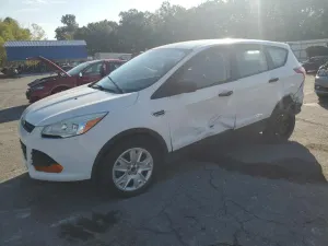 Ford Escape S 2.5L 4 2014