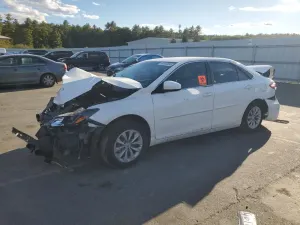 Toyota Camry LE 2.5L 4 2016