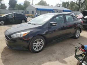 Ford Focus SE 2.0L 4 2017