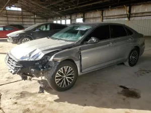 Volkswagen Jetta 1.4L 4 2021