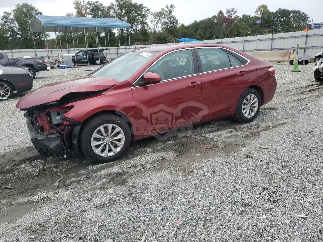 Toyota Camry LE 2.5L 4 2017