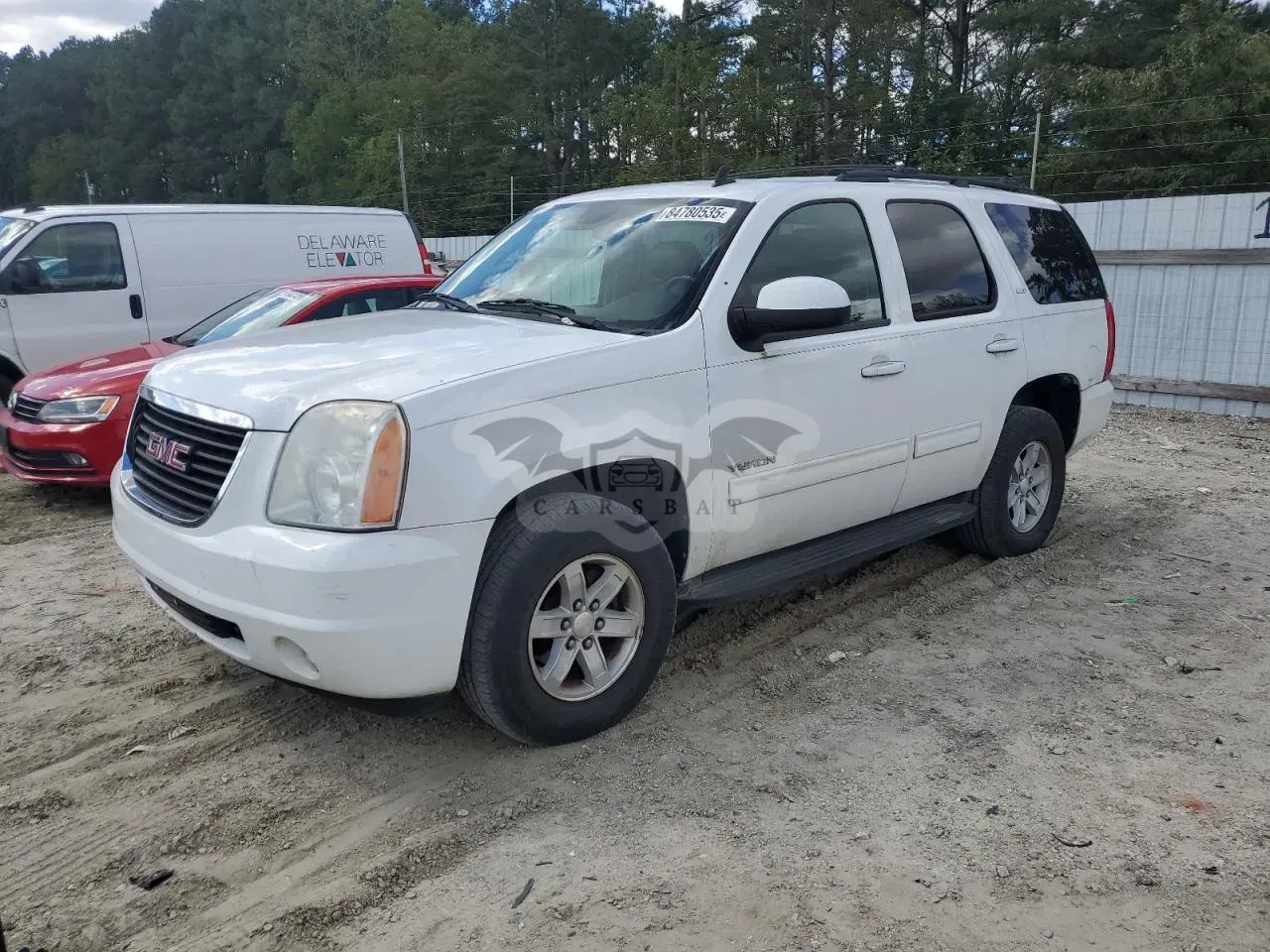 GMC Yukon SLT 5.3L 8 2013