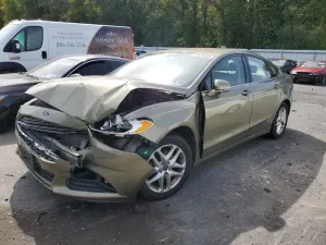 Ford Fusion SE 1.6L 4 2013