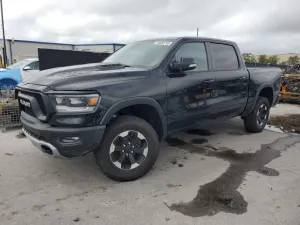 RAM 1500 REBEL 5.7L 8 2021