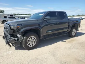 Toyota Tacoma DOUBLE CAB 2.4L 4 2025