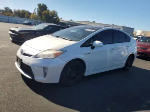 Toyota Prius 1.8L 4 2013
