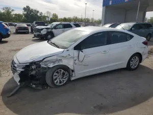 Hyundai Elantra SE 2.0L 4 2019