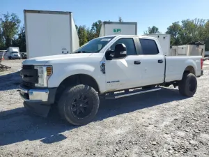 Ford F-250 SUPER DUTY 6.7L 8 2018