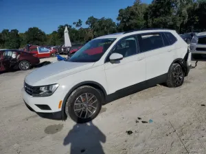 Volkswagen Tiguan SE 2.0L 4 2019