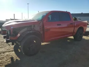 RAM 1500 SLT 5.7L 8 2021