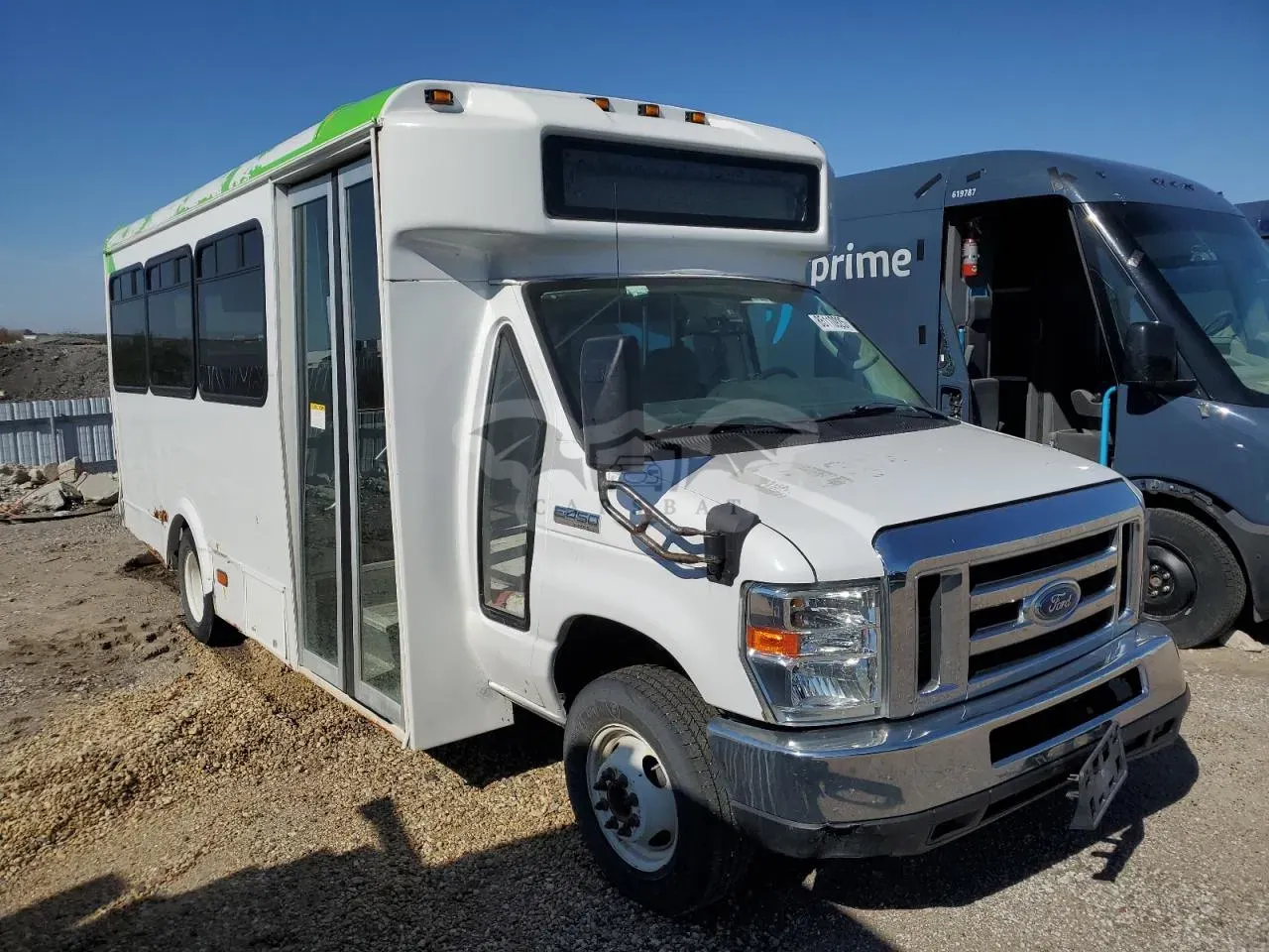 Ford Econoline E450 SUPER DUTY CUTAWAY VAN 6.8L 10 2017
