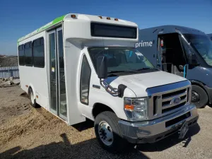 Ford Econoline E450 SUPER DUTY CUTAWAY VAN 6.8L 10 2017