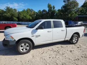 RAM 1500 SLT 5.7L 8 2019