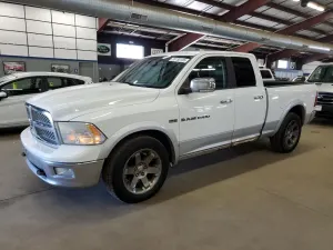 Dodge RAM LARAMIE 5.7L 8 2012