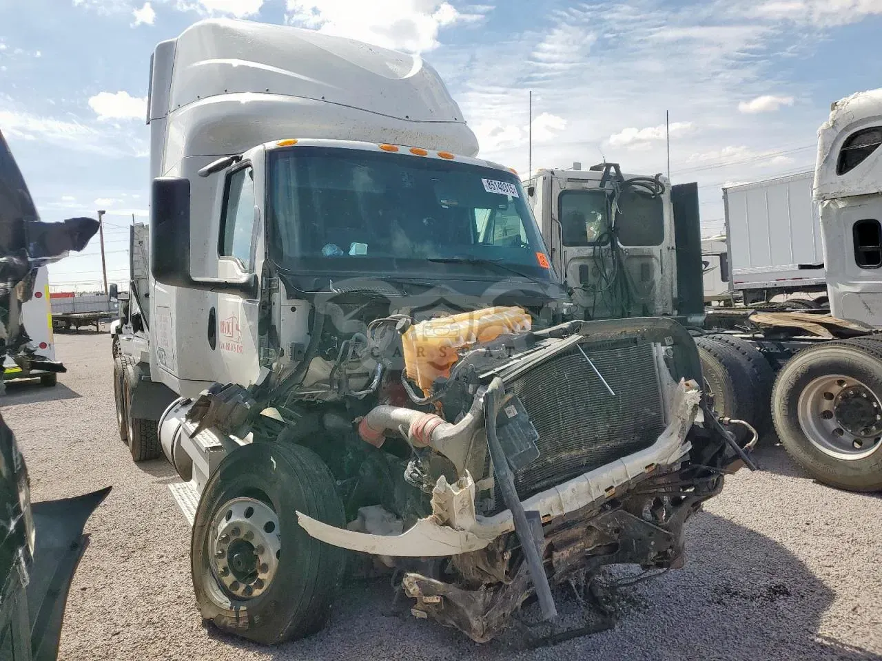 International LT Series 15.0L 6 2020