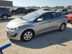Hyundai Elantra SE 1.8L 4 2016