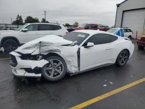 Ford Mustang 2.3L 4 2024