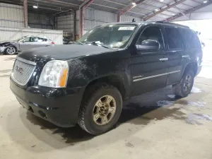 GMC Yukon 6.2L 8 2013