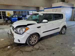 Kia Soul + 2.0L 4 2012