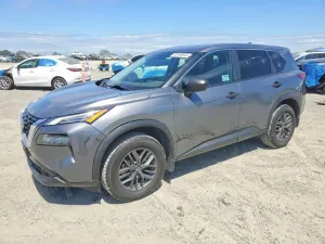 Nissan Rogue 2.5L 4 2021