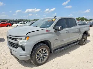 Chevrolet Silverado 1500 5.3L 8 2025