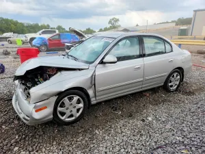Hyundai Elantra 2.0L 4 2005