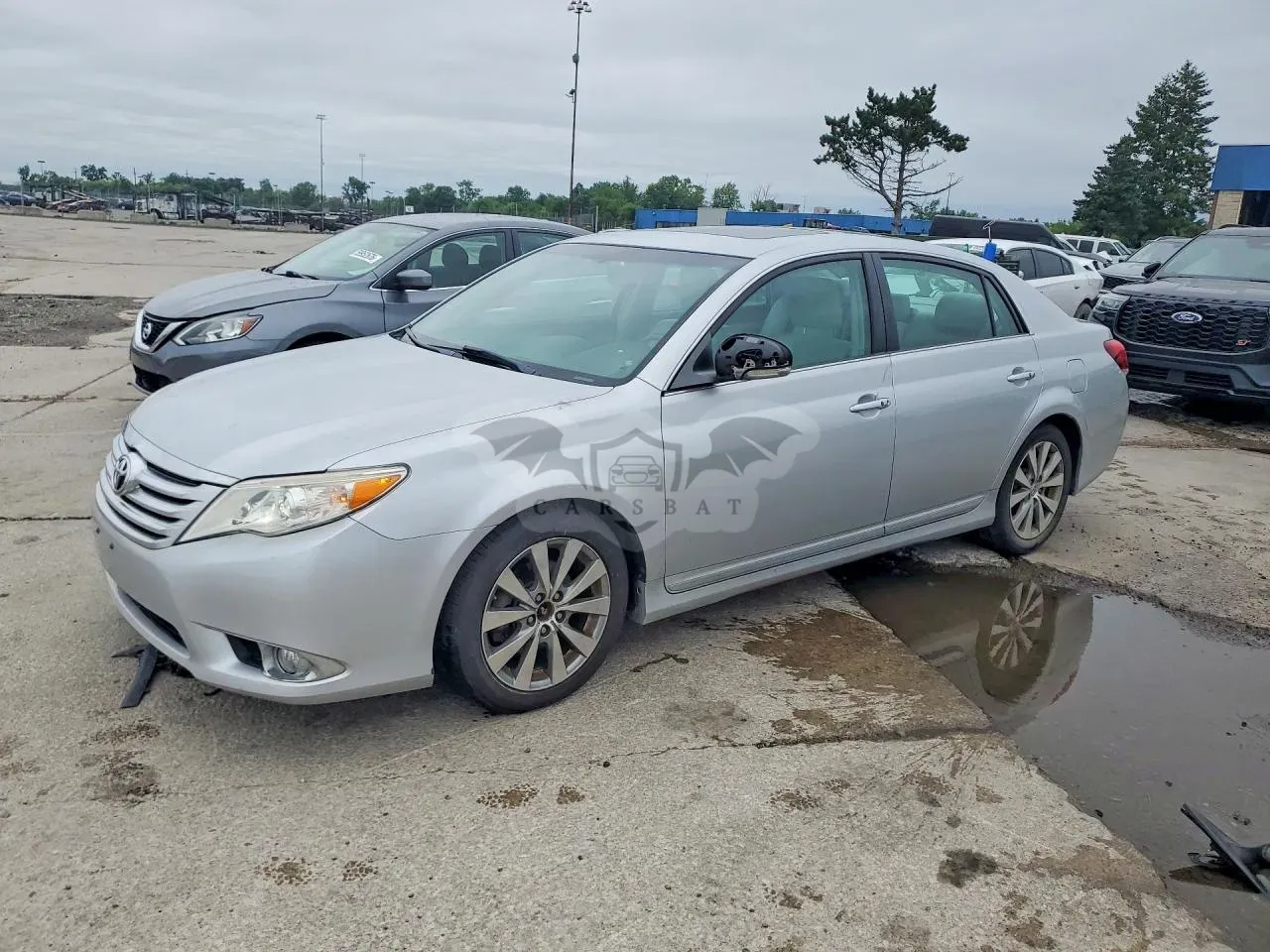 Toyota Avalon 3.5L 6 2011
