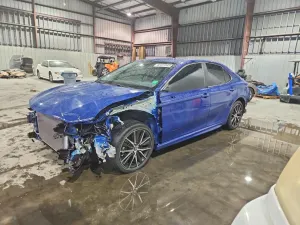 Toyota Camry 2.5L 4 2023