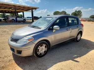 Nissan Versa 1.8L 4 2012