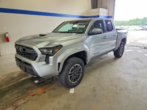 Toyota Tacoma 2.4L 4 2024