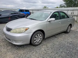 Toyota Camry 2.4L 4 2005