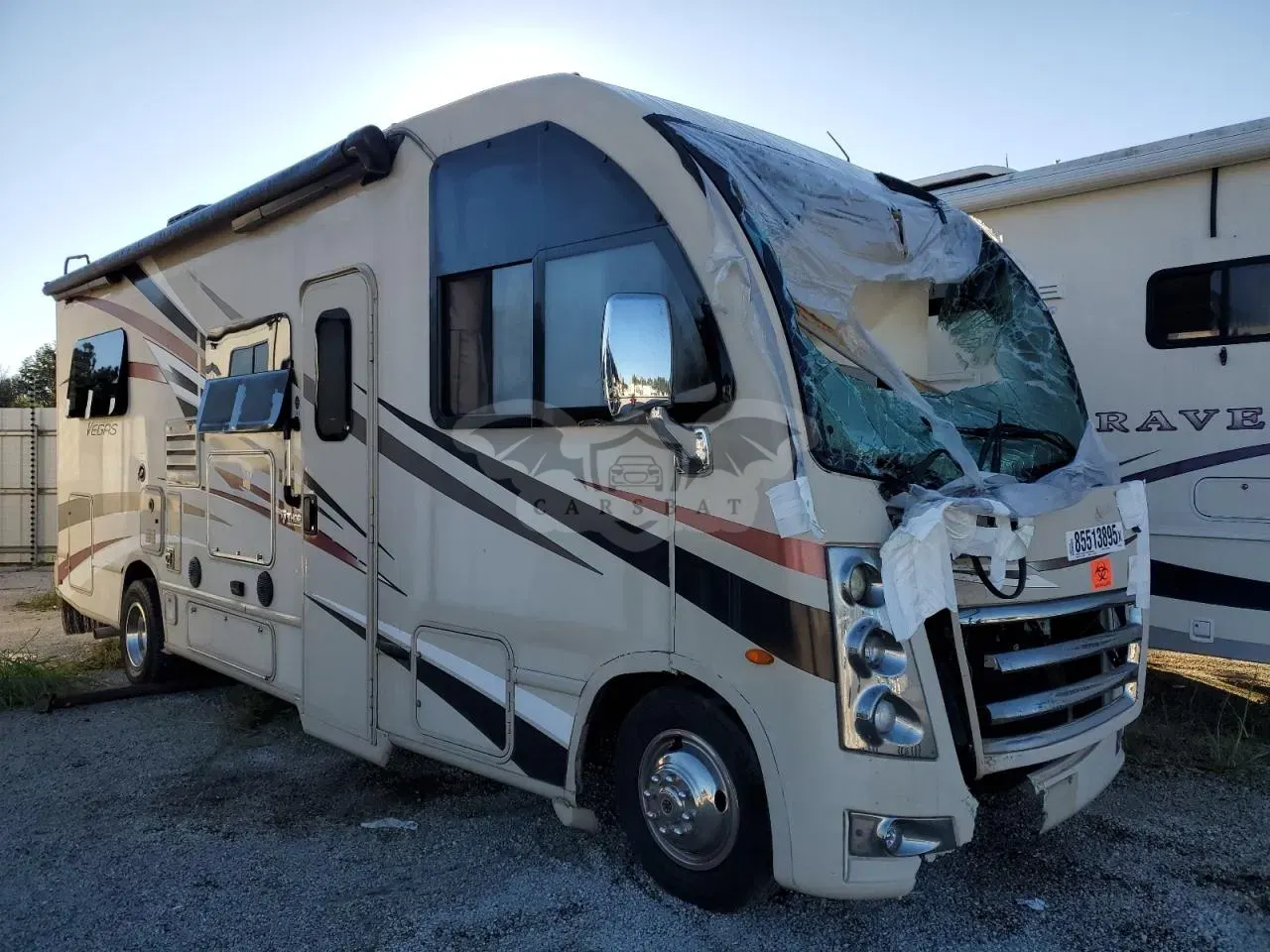 Ford Econoline E450 SUPER DUTY COMMERCIAL STRIPPED CHASSIS 6.8L 10 2017