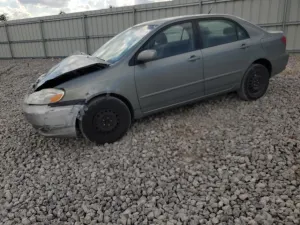 Toyota Corolla CE 1.8L 4 2004