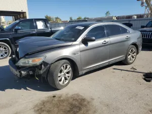 Ford Taurus SEL 3.5L 6 2011