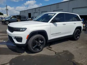 Jeep Grand Cherokee 3.6L 6 2024