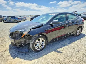 Hyundai Elantra 2.0L 4 2019