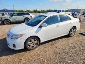 Toyota Corolla 1.8L 4 2013