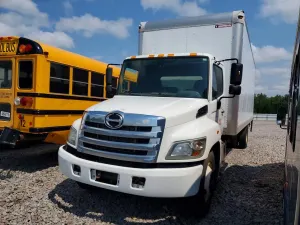 Hino Motors 258 / 268 7.6L 6 2017