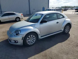 Volkswagen Beetle 2.5L 5 2014