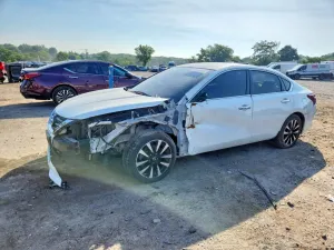 Nissan Altima 2.5L 4 2018