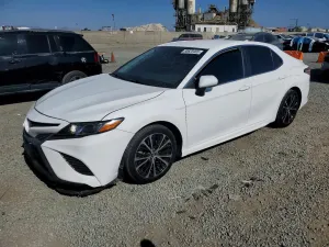 Toyota Camry 2.5L 4 2020