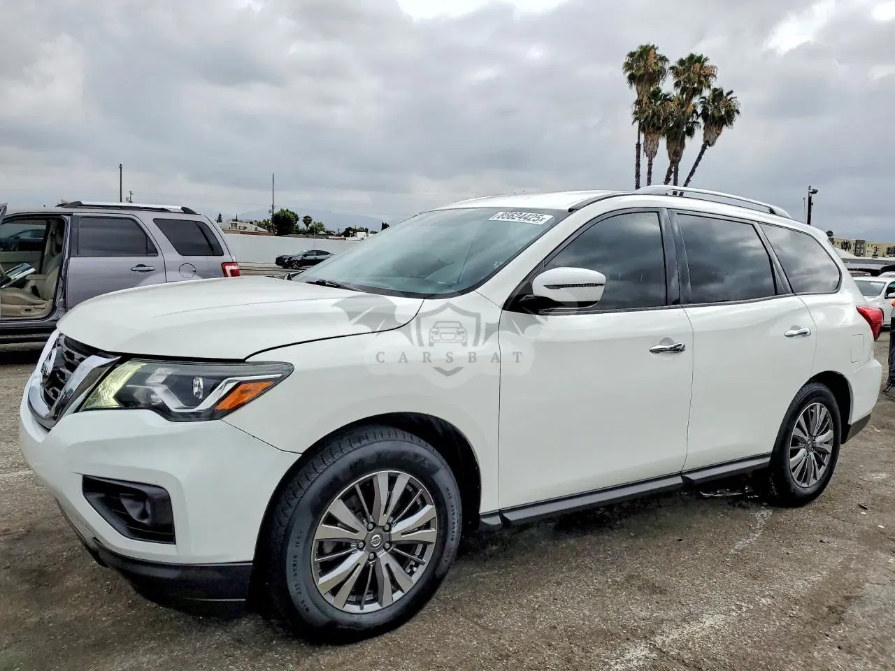 Nissan Pathfinder 3.5L 6 2019