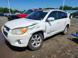 Toyota Rav4 2.5L 4 2011