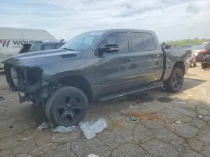 RAM 1500 5.7L 8 2021