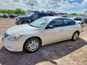 Nissan Altima 2.5L 4 2012