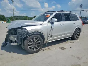 Volvo XC90 2.0L 4 2018