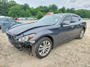 Infiniti Q70 3.7L 6 2015