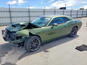 Dodge Challenger 6.4L 8 2023