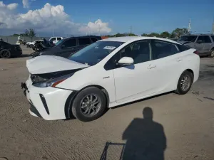 Toyota Prius 1.8L 4 2019