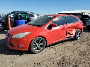 Ford Focus SE 2.0L 4 2014